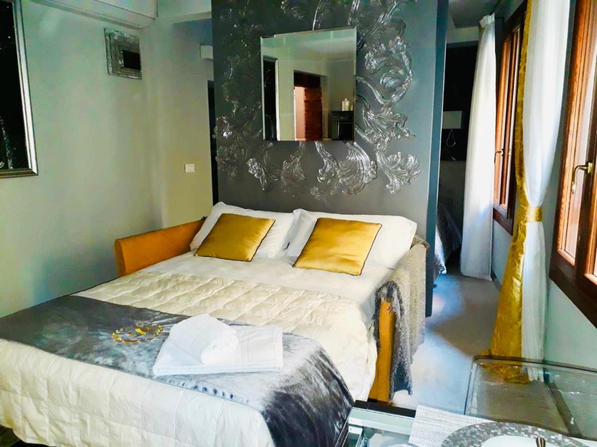 Suite Dream On The River Veneza Exterior foto